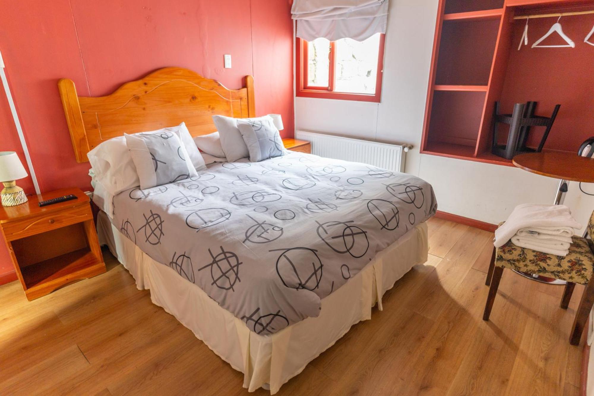 Hotel Milodon Πουέρτο Νατάλες Εξωτερικό φωτογραφία